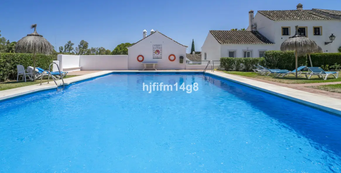 Продажа таунхауса в Nueva Andalucía 22