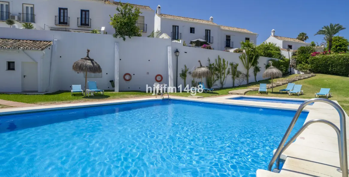 Продажа таунхауса в Nueva Andalucía 23