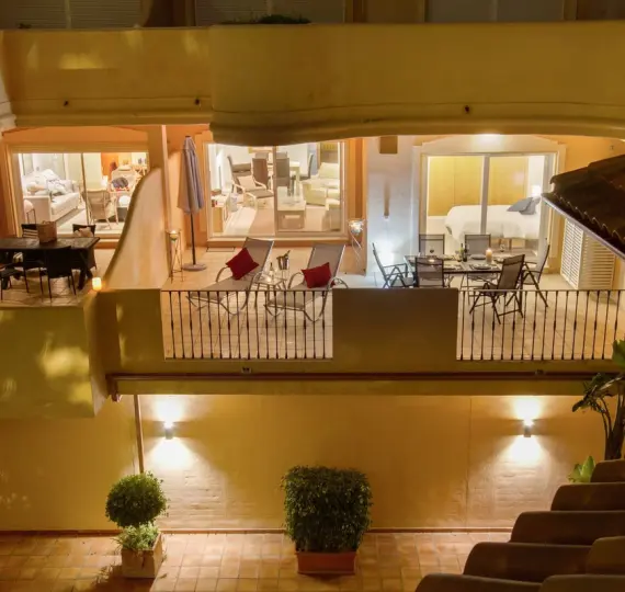 Sale of ground floor apartment in Aloha