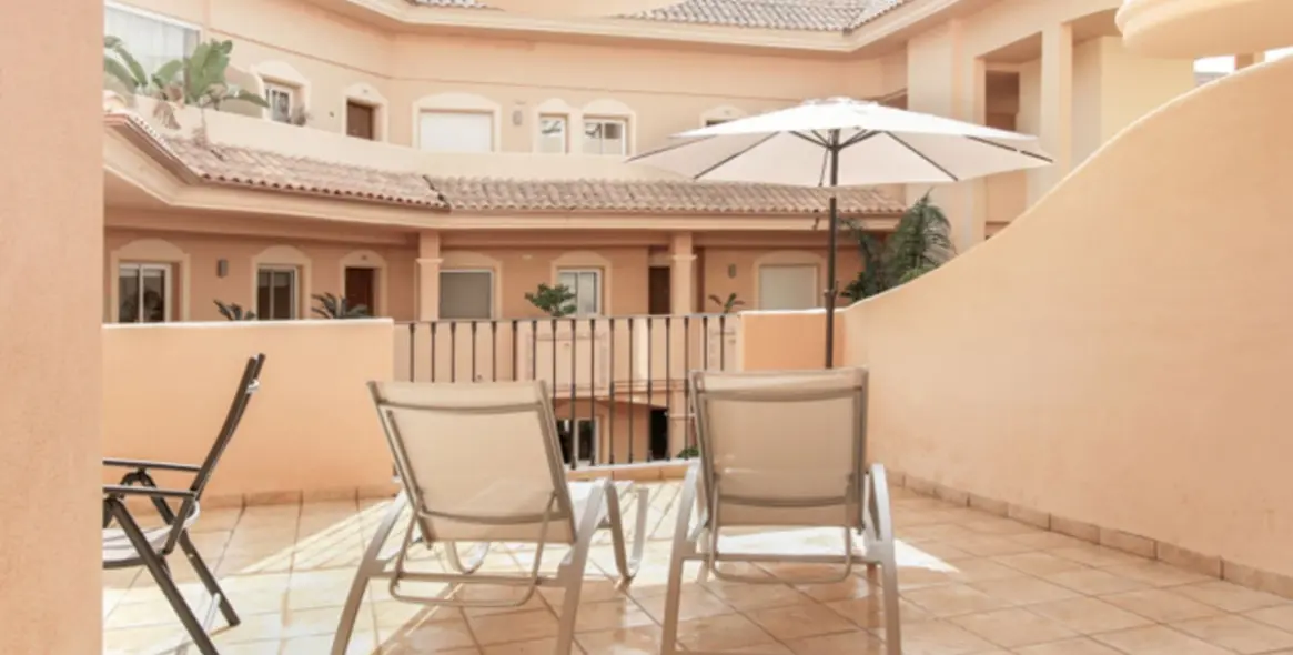 Продажа апартаментов на первом этаже в Aloha 37