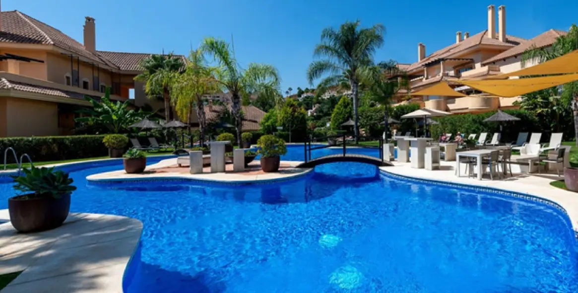 Продажа апартаментов на первом этаже в Aloha 47