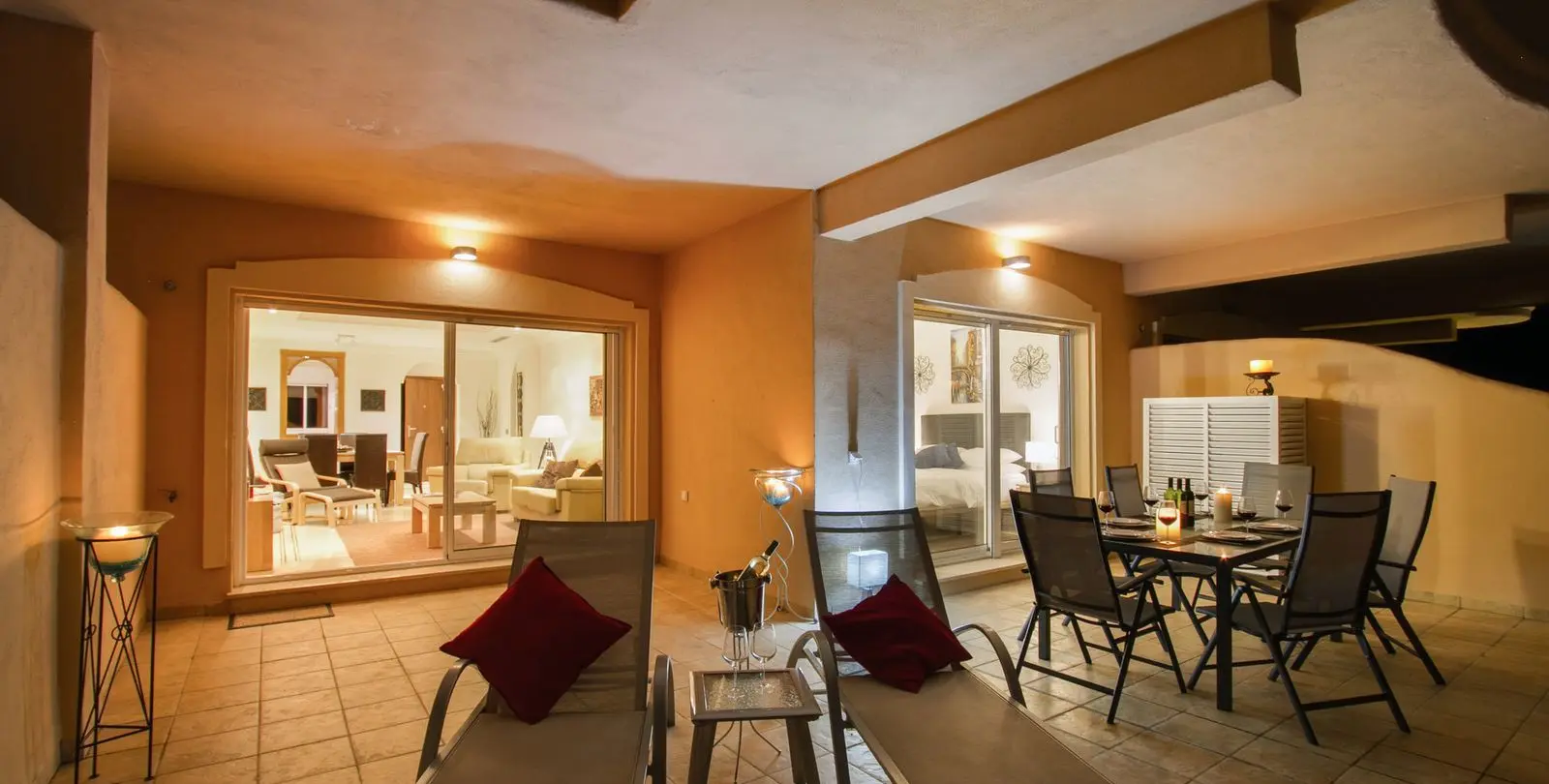 Venta de apartamento en planta baja en Aloha 41