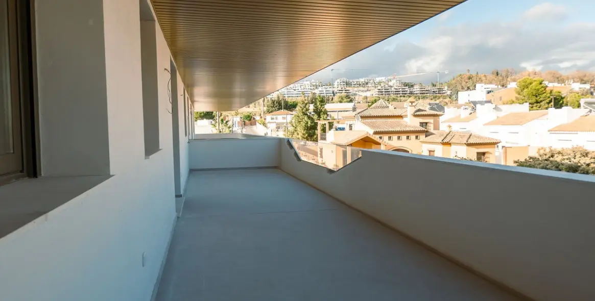 Продажа апартаментов на среднем этаже в Estepona (район Estepona) 9