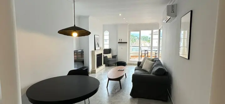 Sale of middle floor apartment in Nueva Andalucía 4