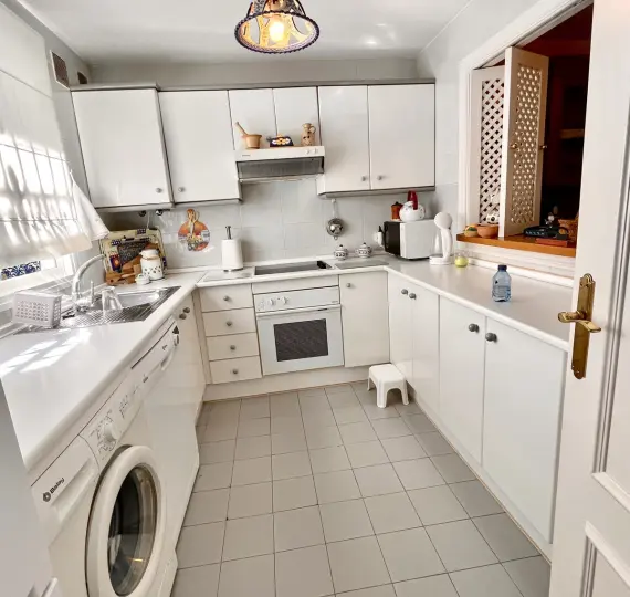 Sale of townhouse in Estepona