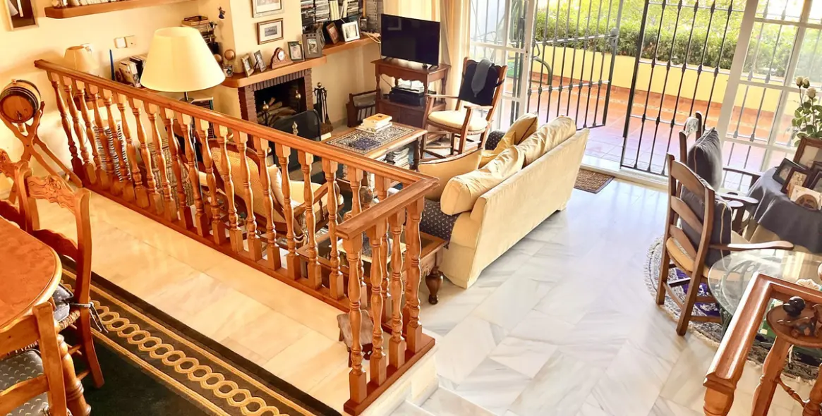 Sale of townhouse in Estepona 10