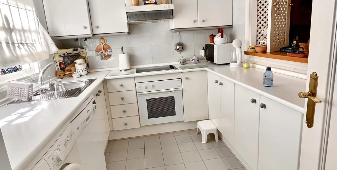 Sale of townhouse in Estepona 6