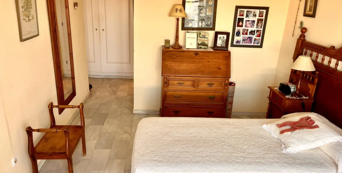 Sale of townhouse in Estepona 14