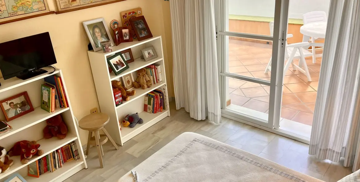 Sale of townhouse in Estepona 16