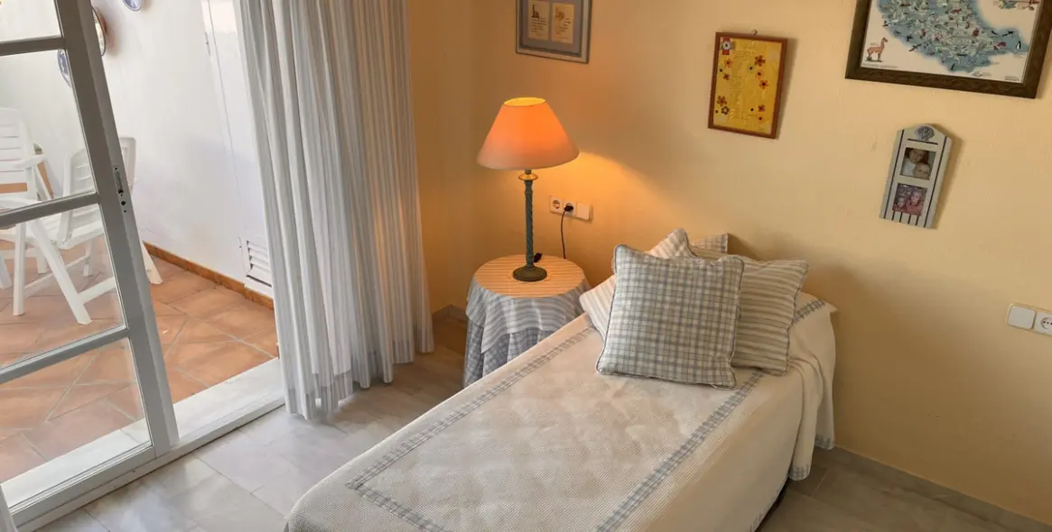 Sale of townhouse in Estepona 17