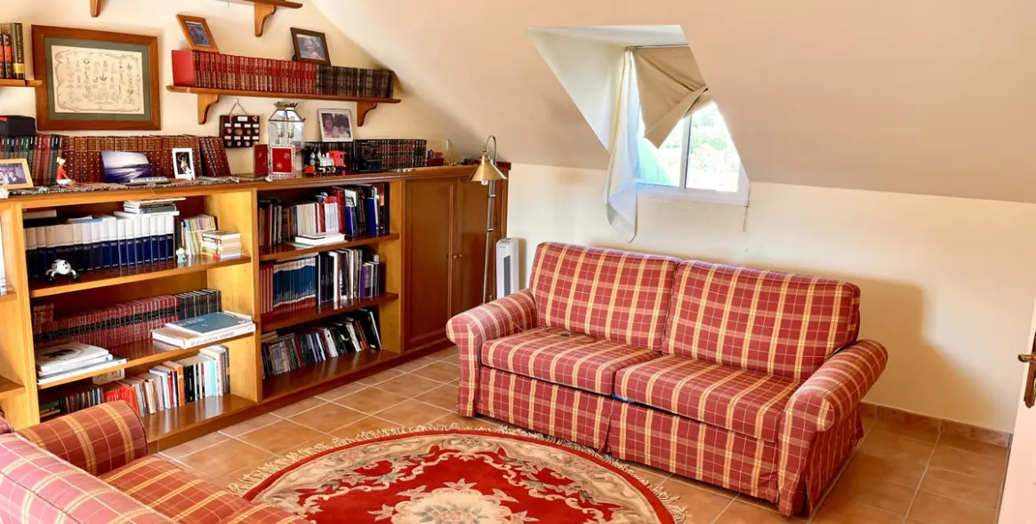 Sale of townhouse in Estepona 24