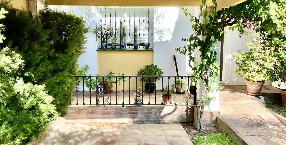 Sale of townhouse in Estepona 29