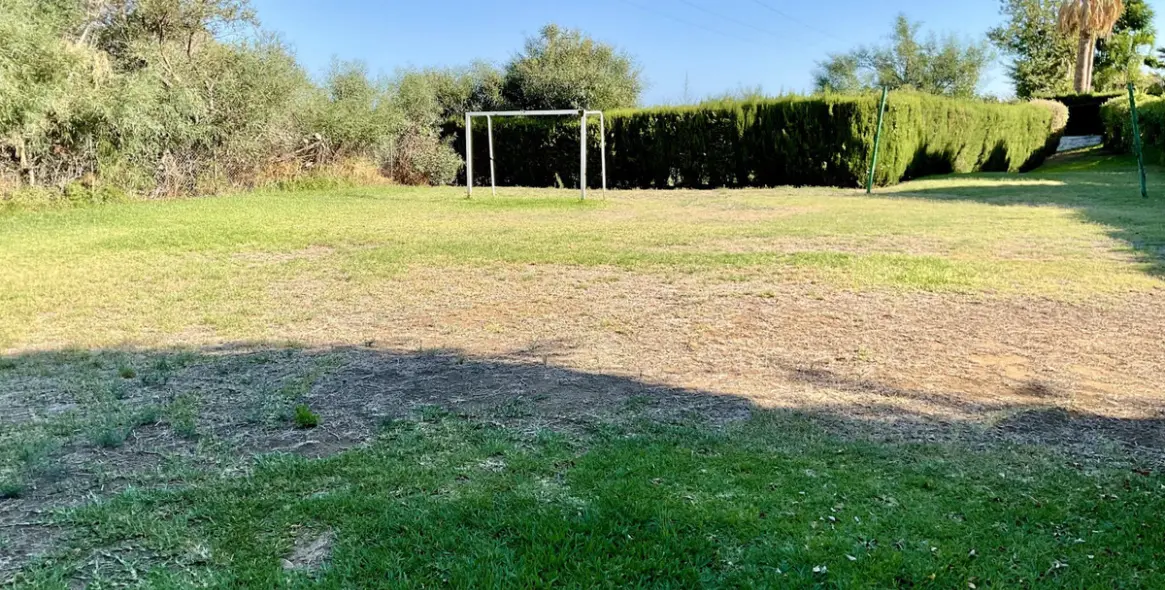 Sale of townhouse in Estepona 31