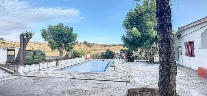 Venta de granja en Estepona 4