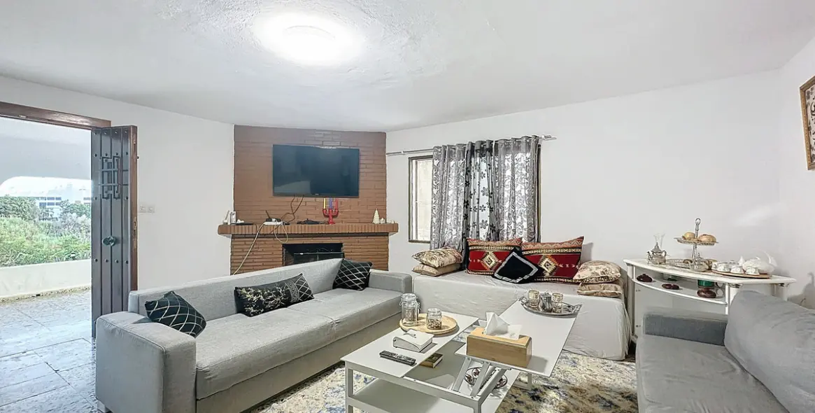 Sale of farm in Estepona 9