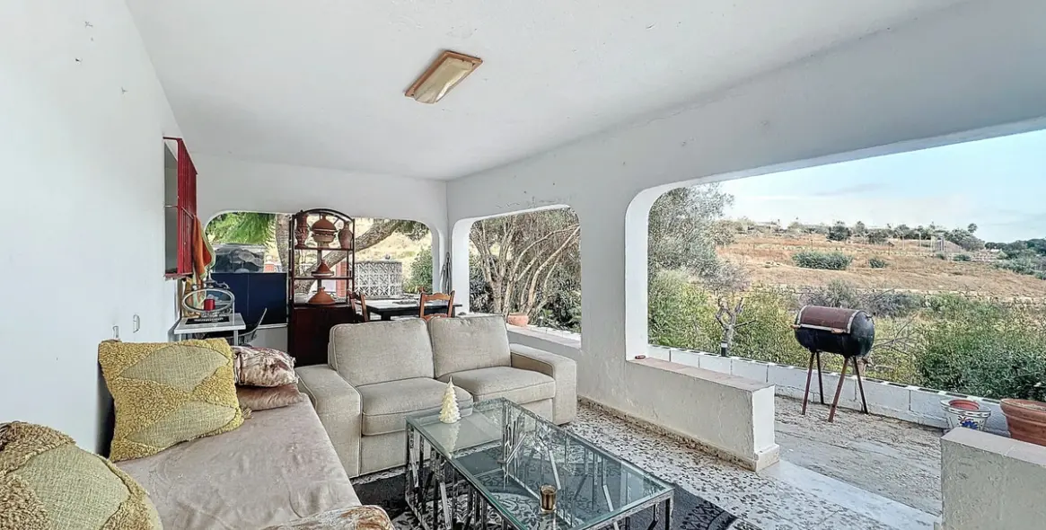 Sale of farm in Estepona 19