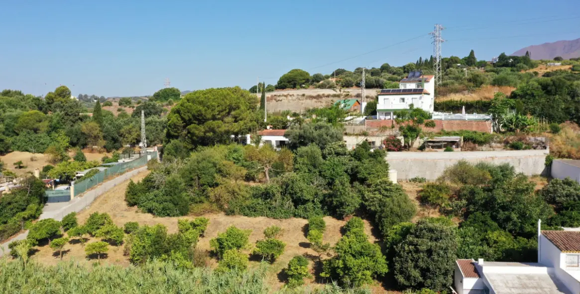 Sale of farm in Estepona 27