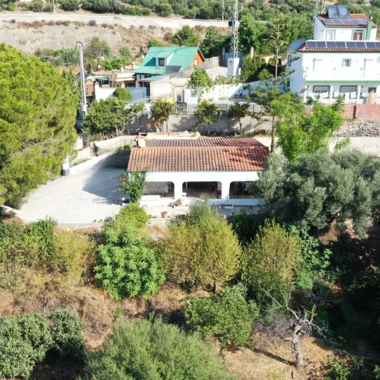 Продажа фермы в Estepona