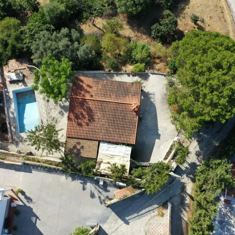 Продажа фермы в Estepona