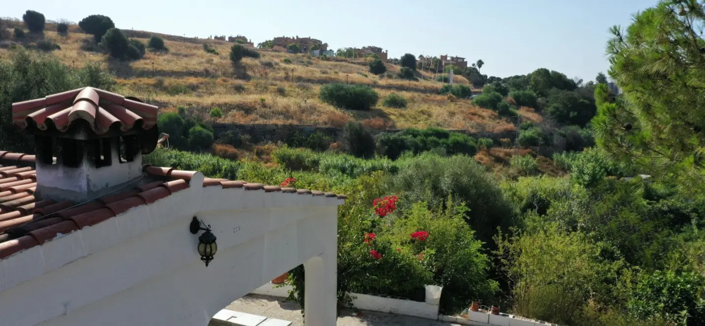 Продажа фермы в Estepona 2