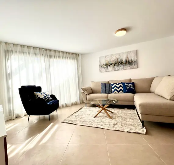 Sale of townhouse in Estepona