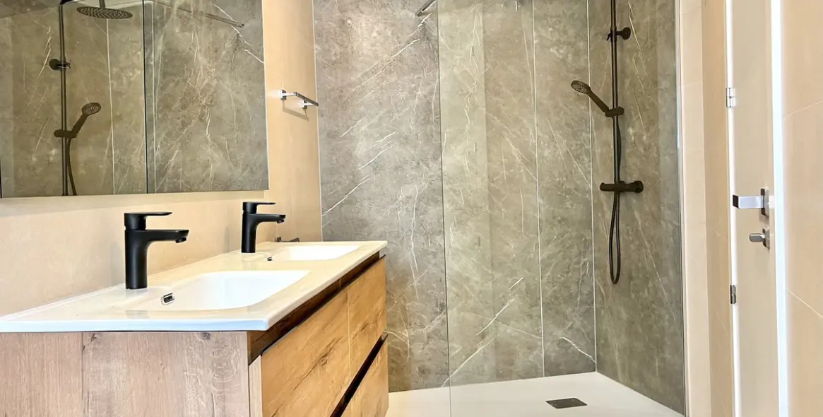 Sale of townhouse in Estepona 7