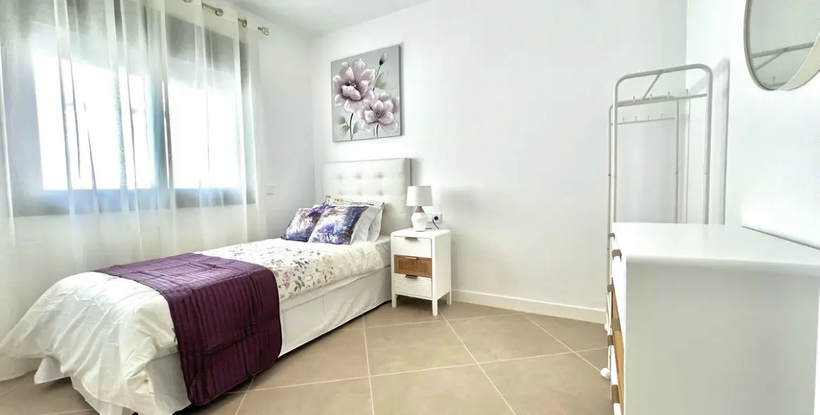 Sale of townhouse in Estepona 10