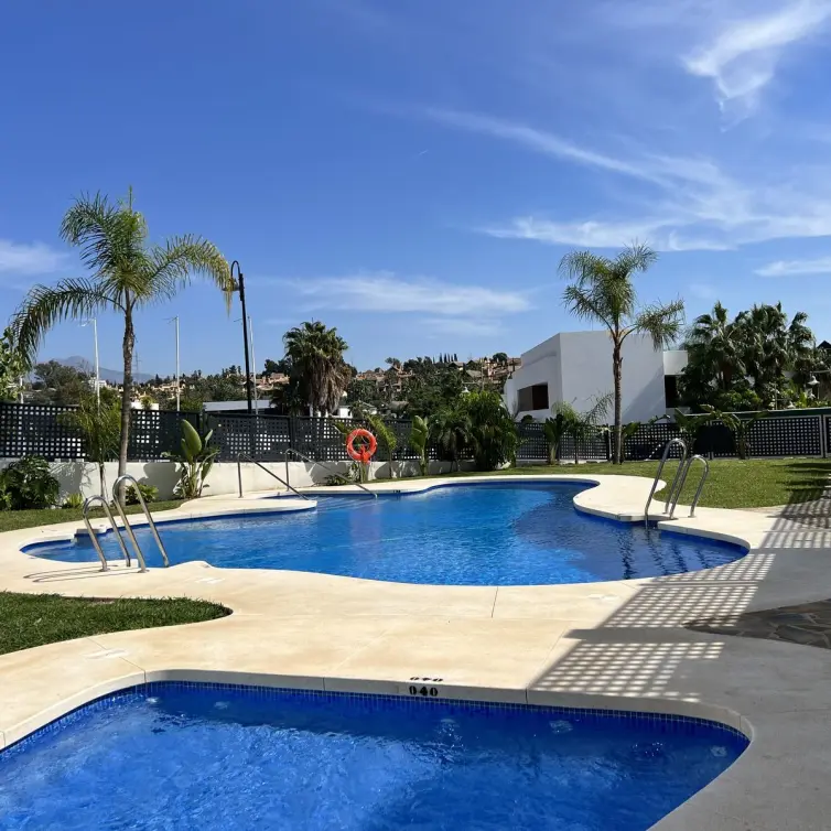 Venta de adosado en Estepona