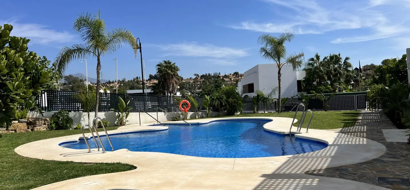Venta de adosado en Estepona 0