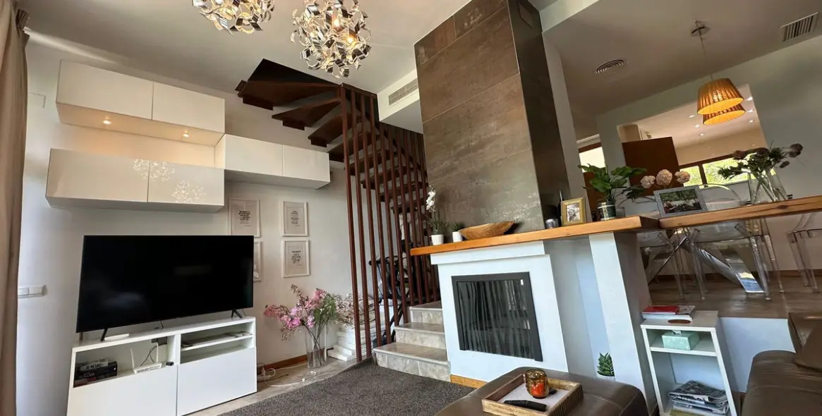 Sale of townhouse in Cancelada 3