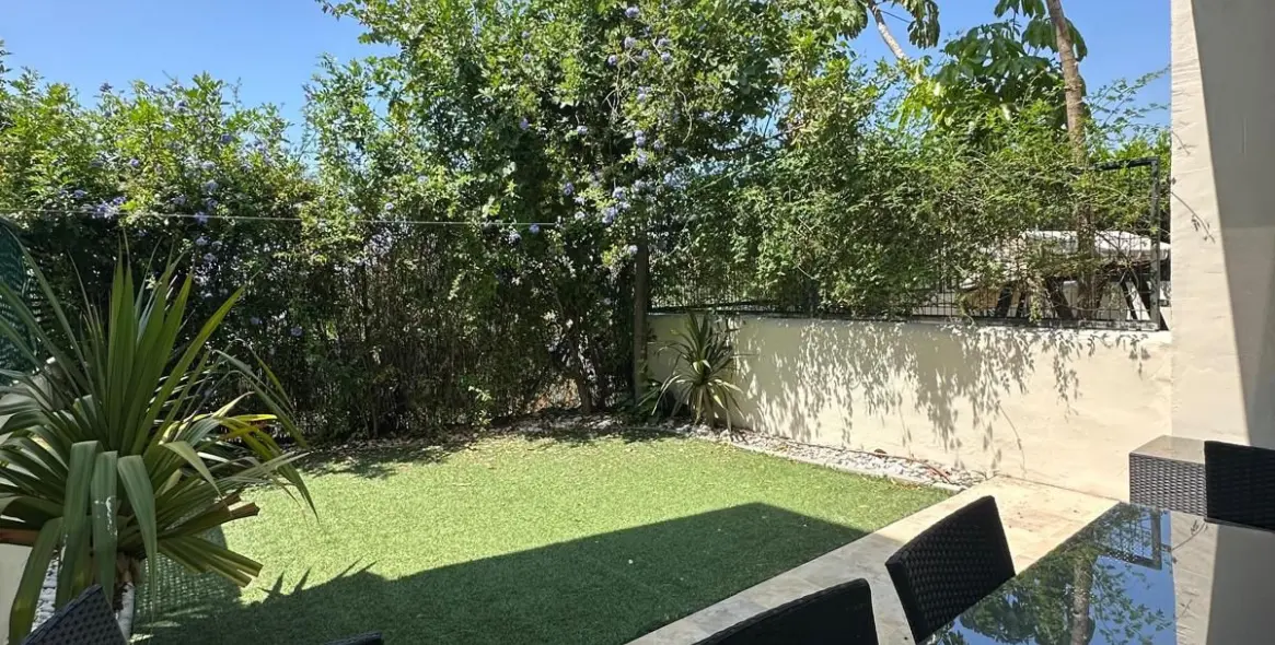 Sale of townhouse in Cancelada 5