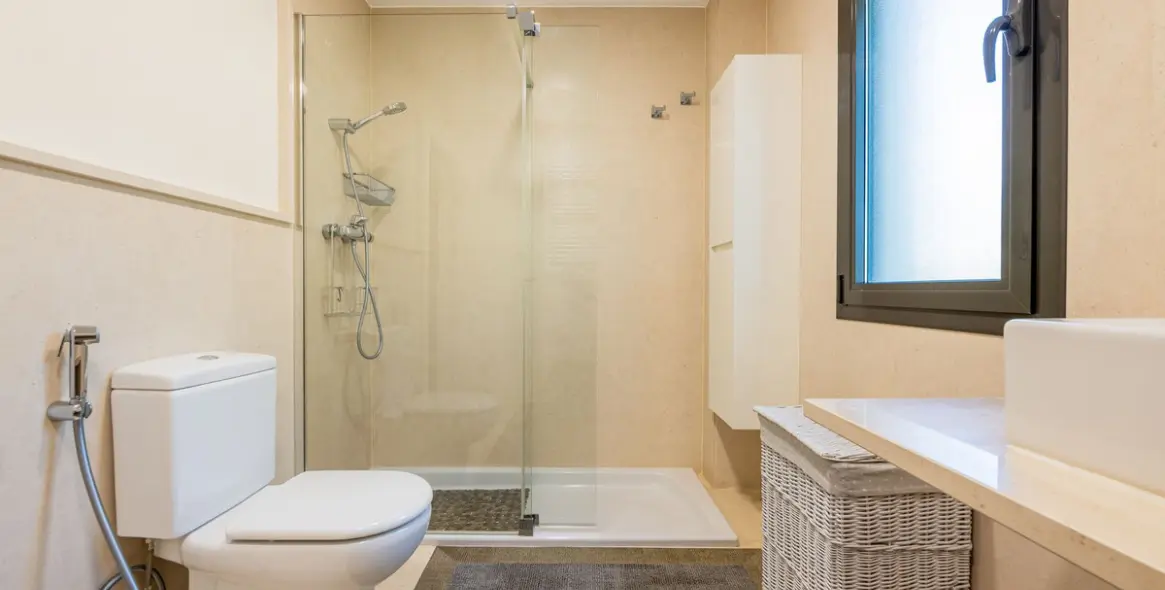 Продажа апартаментов на среднем этаже в Los Flamingos 12