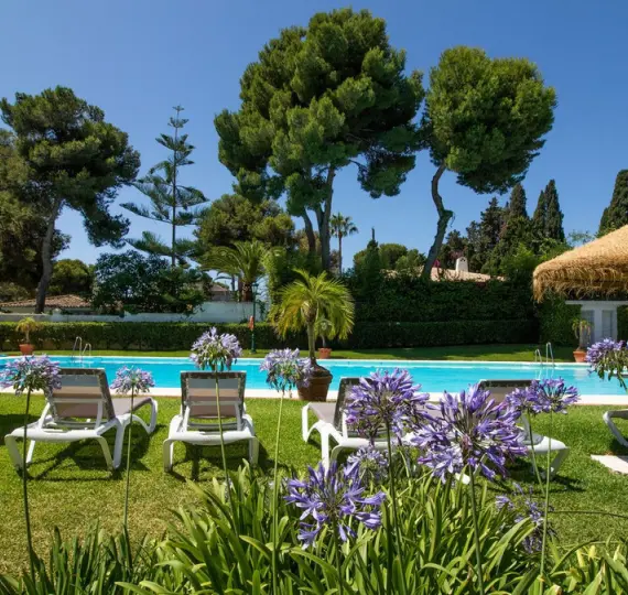 Sale of ground floor apartment in Los Monteros