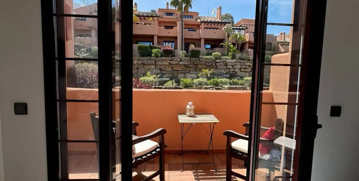 Venta de ático dúplex en Ojén 4