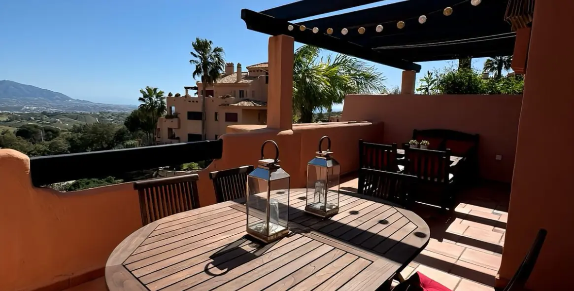 Venta de ático dúplex en Ojén 6