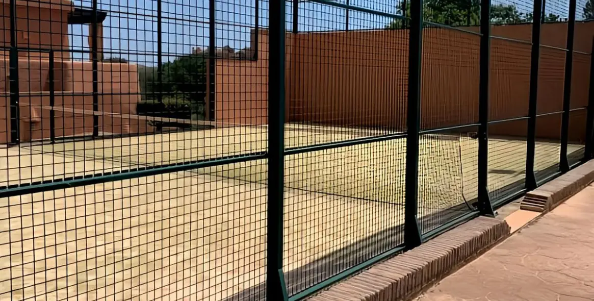 Sale of penthouse duplex in Ojén 34