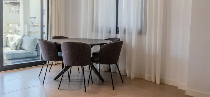 Sale of townhouse in Estepona 3