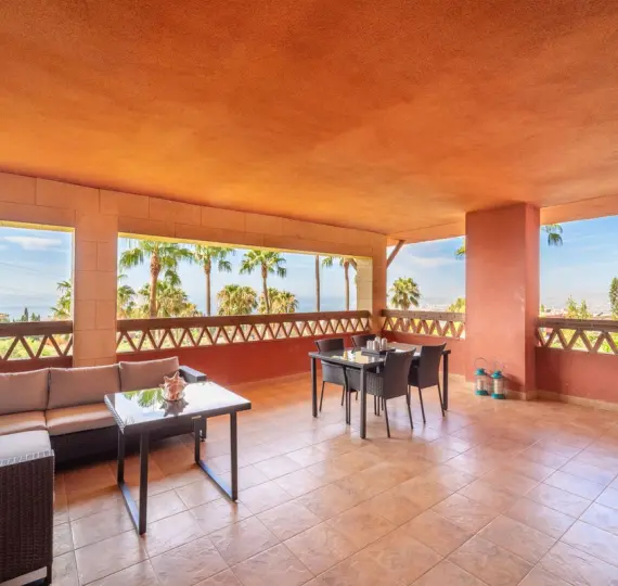 Venta de apartamento en planta media en Benalmadena