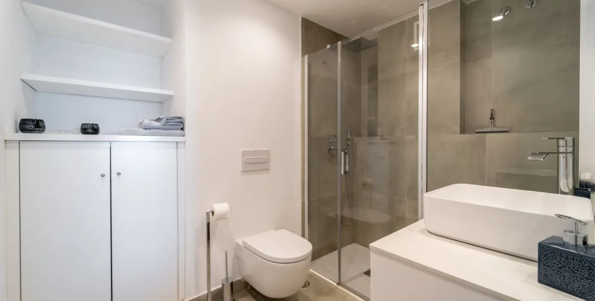 Продажа апартаментов на среднем этаже в Benalmadena 5