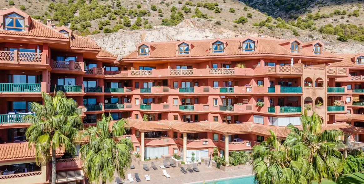 Sale of middle floor apartment in Benalmadena 27