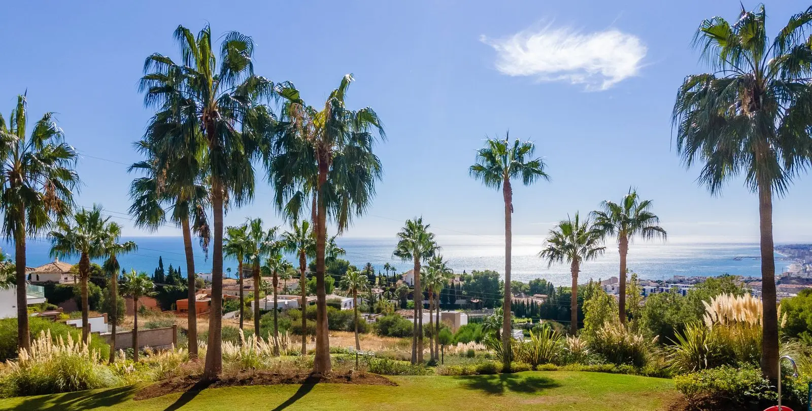 Sale of middle floor apartment in Benalmadena 8
