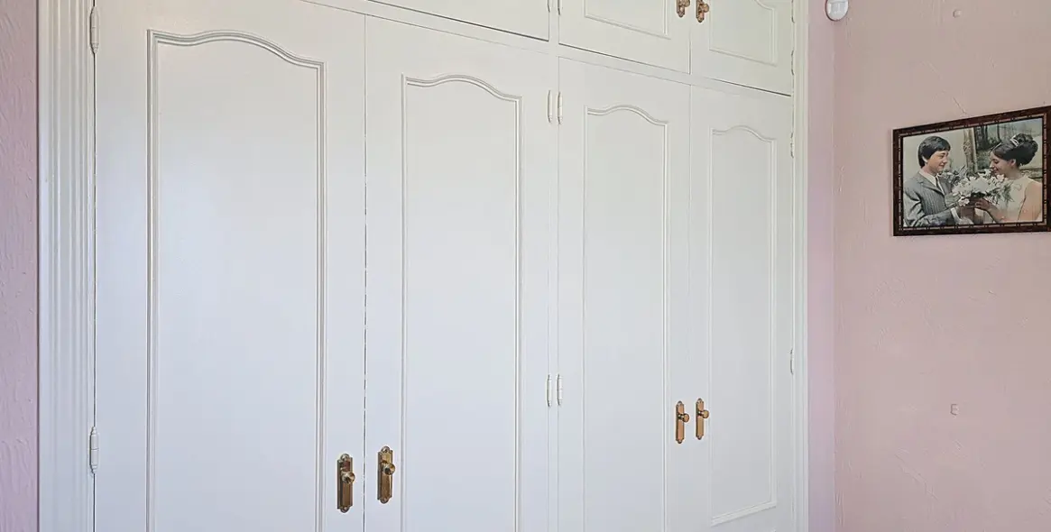 Продажа  отдельно стоящей виллы в Arenas 16