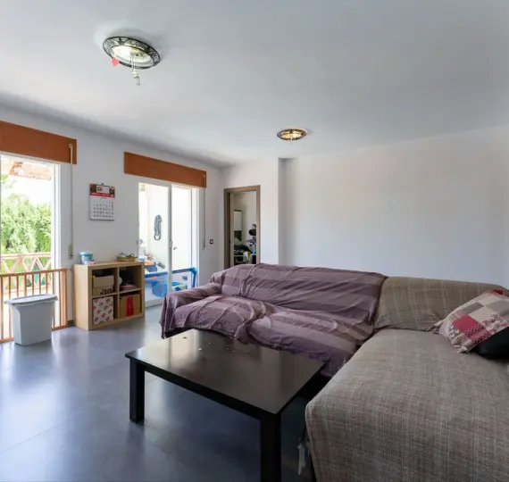 Sale of detached villa in Coín