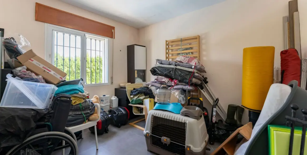 Sale of detached villa in Coín 18