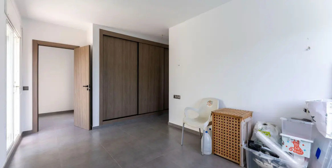 Продажа  отдельно стоящей виллы в Coín 21