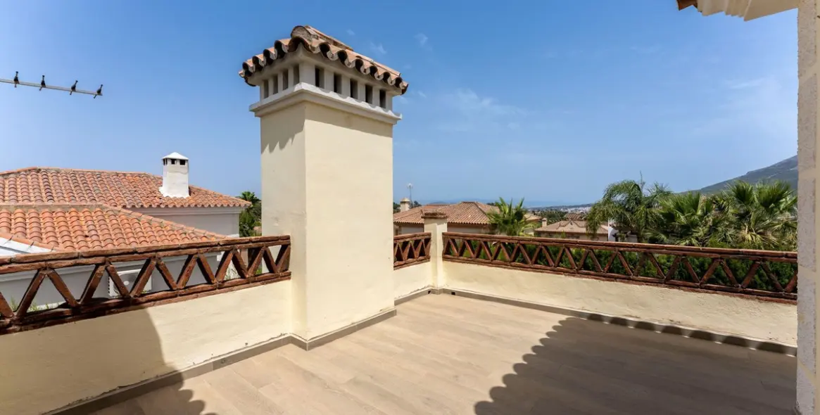 Продажа  отдельно стоящей виллы в Coín 25