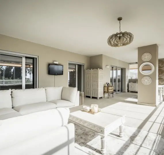 Middle floor apartment R5148265