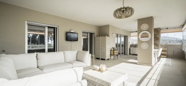 Middle floor apartment R5148265 3