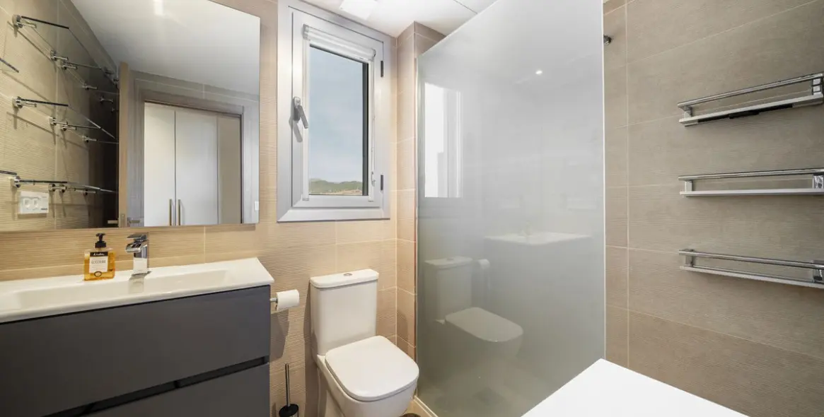 Продажа апартаментов на среднем этаже в Estepona (район Estepona) 7