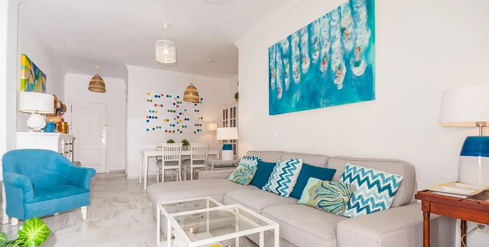 Sale of middle floor apartment in Cabopino 9